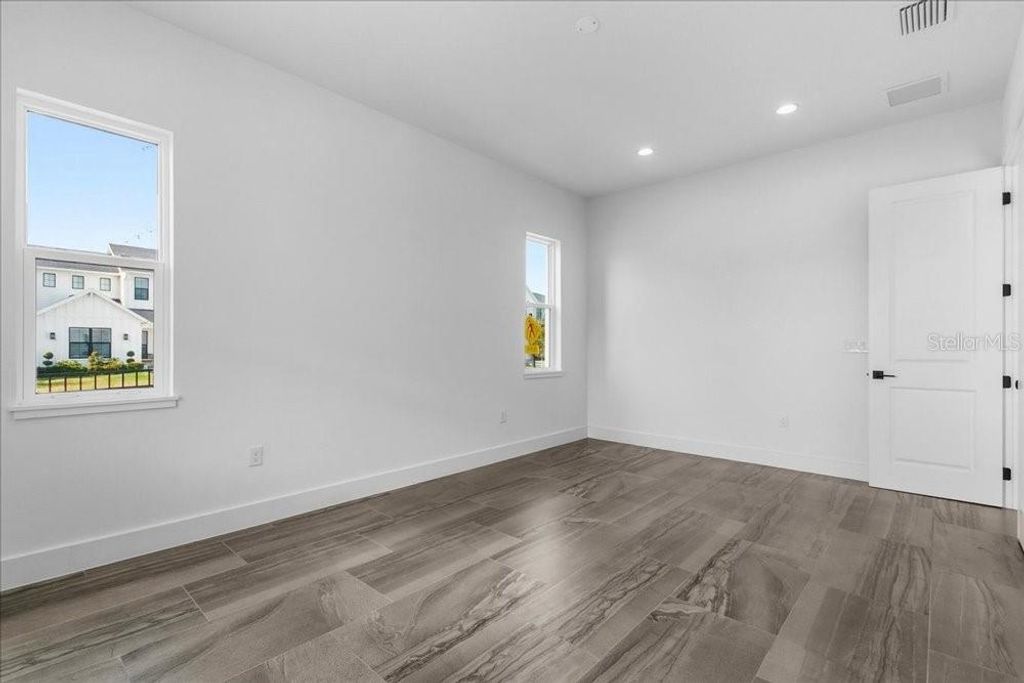 Image 39 of property listing at 9004 SANTORINI DRIVE, Orlando, FL 32827