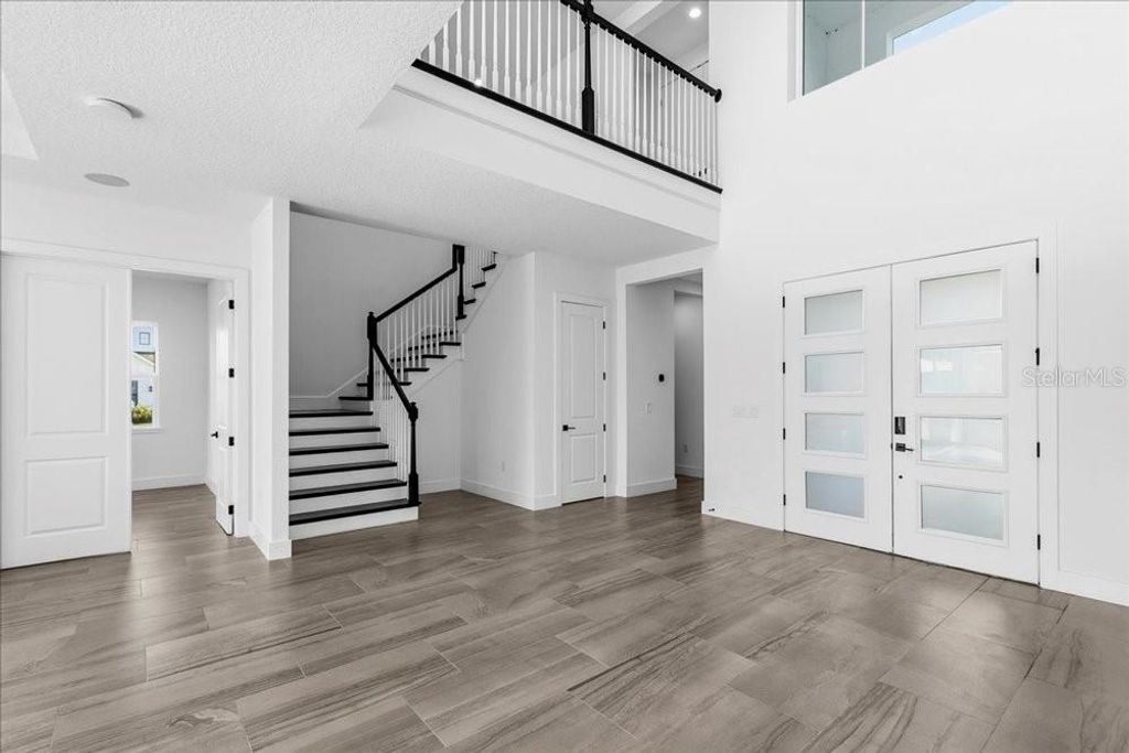 Image 5 of property listing at 9004 SANTORINI DRIVE, Orlando, FL 32827