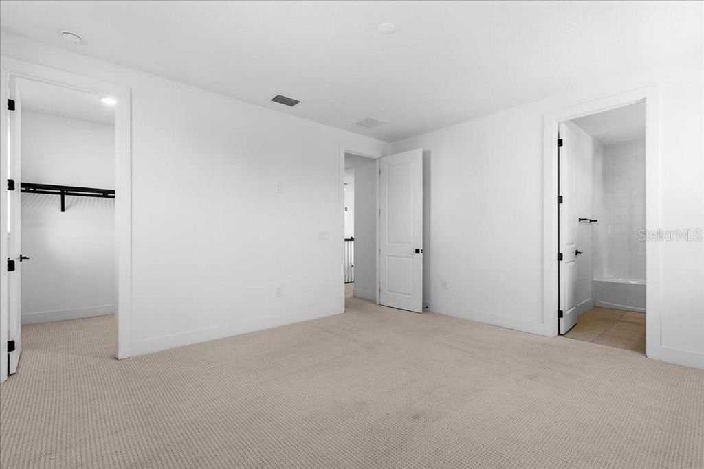 Image 47 of property listing at 9004 SANTORINI DRIVE, Orlando, FL 32827