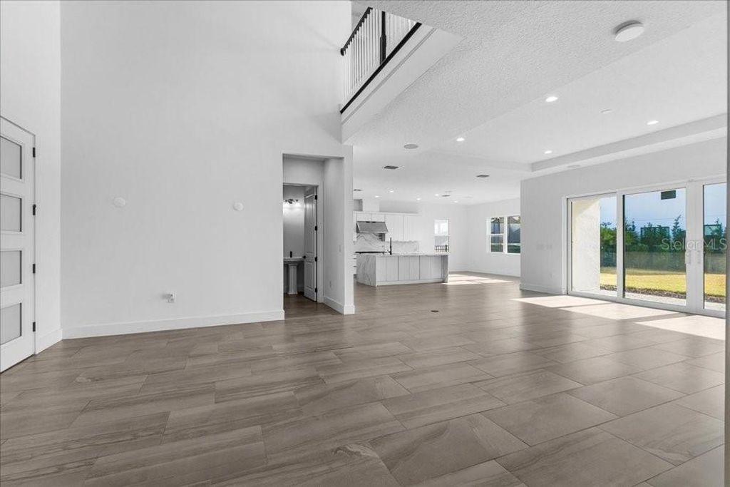 Image 6 of property listing at 9004 SANTORINI DRIVE, Orlando, FL 32827