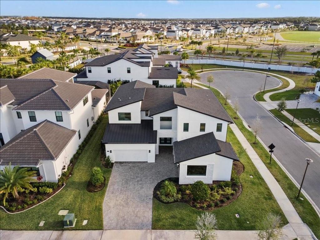 Image 58 of property listing at 9004 SANTORINI DRIVE, Orlando, FL 32827