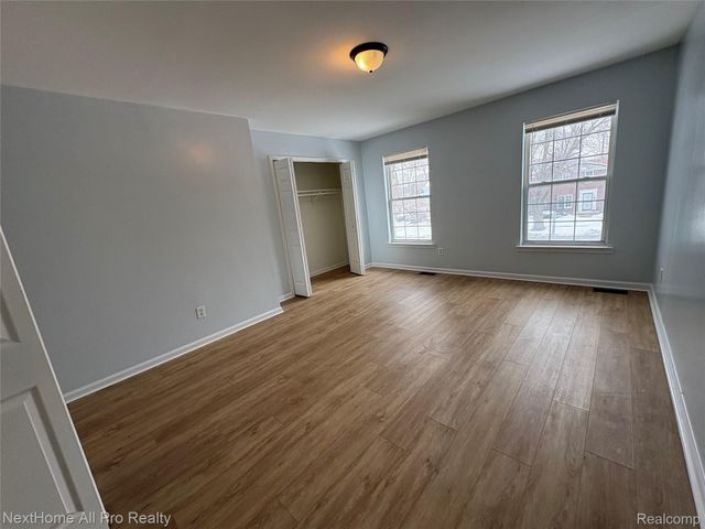 15473 Meyers Road, Detroit, MI 48227
