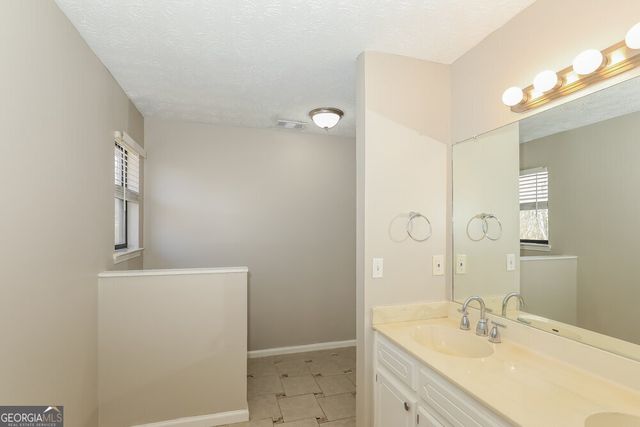 10897 Morning Dove Drive, Hampton, GA 30228