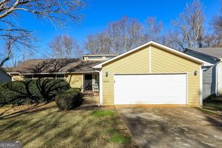 10897 Morning Dove Drive, Hampton, GA 30228