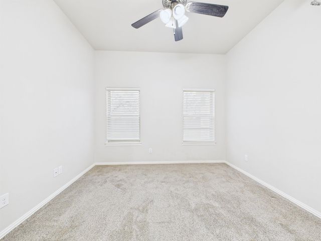 1202 NEWMAN AVENUE, Iowa Park, TX 76367