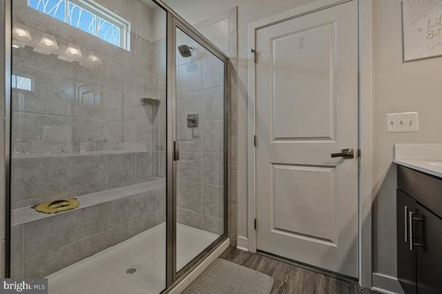 4748 TOWNE PARK RD, Suitland, MD 20746
