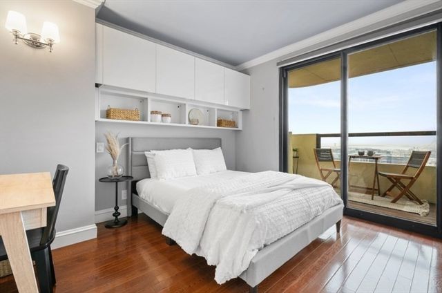 85 E India Row 39C, Boston, MA 02110