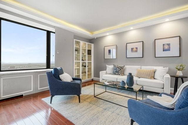 85 E India Row 39C, Boston, MA 02110