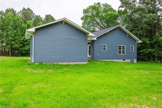 160 Wayne Gobble Road, Linwood, NC 27299