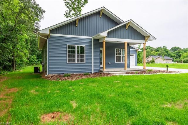 160 Wayne Gobble Road, Linwood, NC 27299