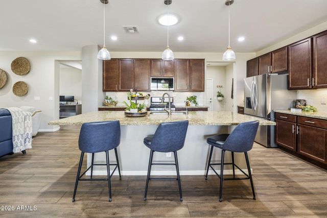 10304 E TAHOE Avenue, Mesa, AZ 85212