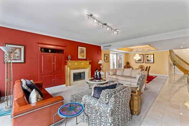 169 Keelson Drive, Detroit City, MI 48215