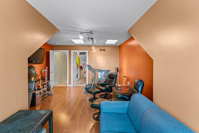 169 Keelson Drive, Detroit City, MI 48215