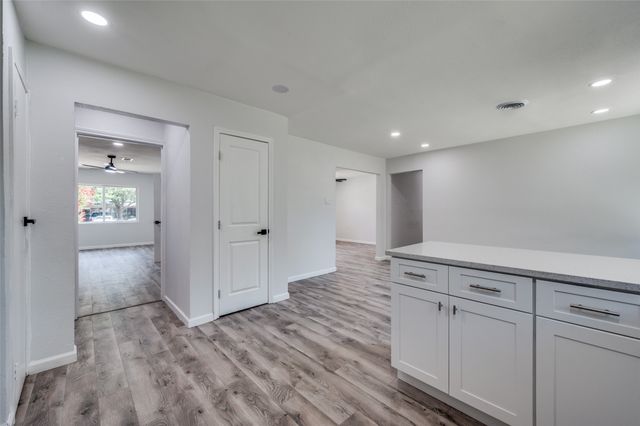 2422 Morgan Street, Irving, TX 75062