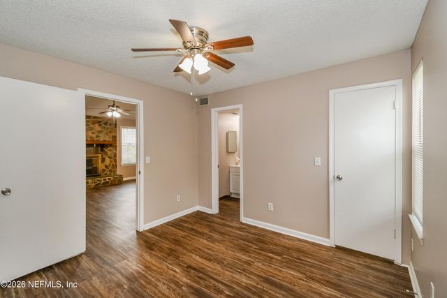 9970 TIMBERLAKE Drive E, Jacksonville, FL 32257