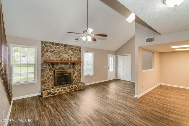 9970 TIMBERLAKE Drive E, Jacksonville, FL 32257