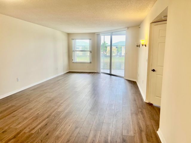 7843 Granville Drive, Tamarac, FL 33321