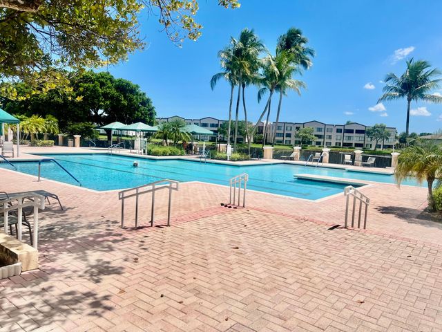 7843 Granville Drive, Tamarac, FL 33321