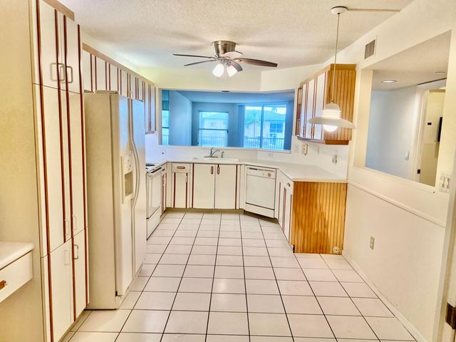 7843 Granville Drive, Tamarac, FL 33321