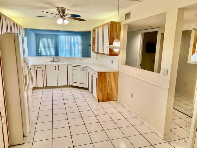 7843 Granville Drive, Tamarac, FL 33321