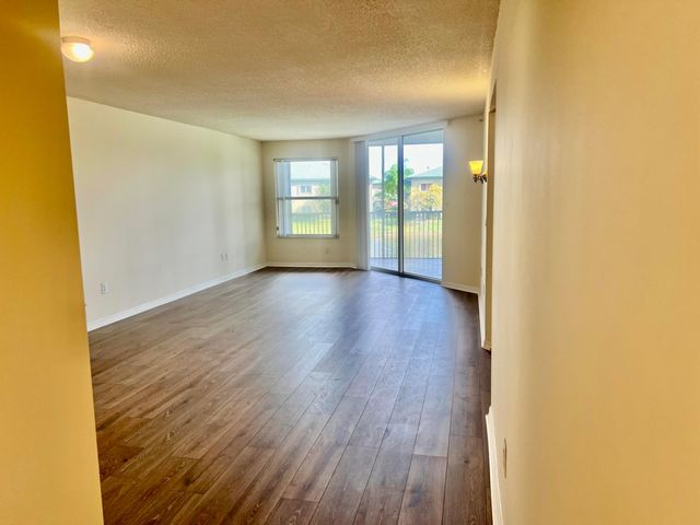 7843 Granville Drive, Tamarac, FL 33321