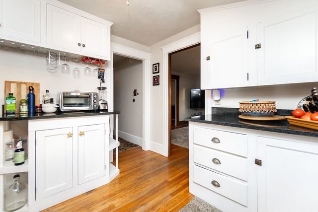 322 Humphrey Street 1, Swampscott, MA 01907