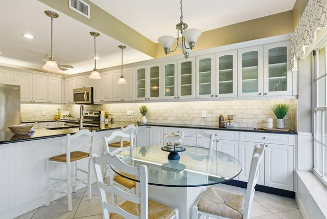 45 PELICAN PLACE, Belleair, FL 33756