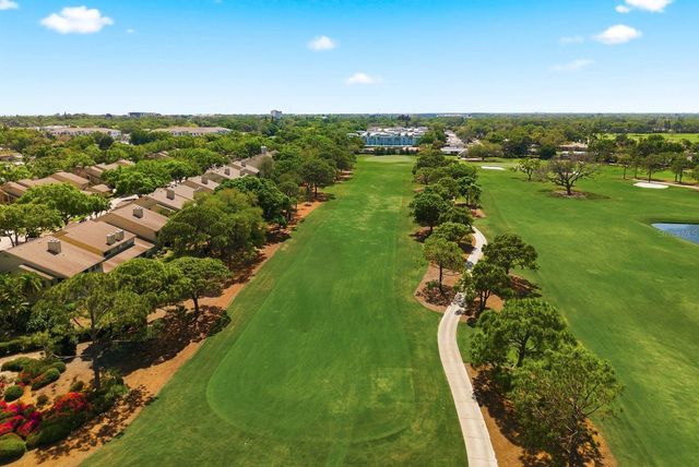 45 PELICAN PLACE, Belleair, FL 33756