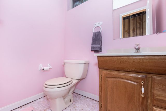 2014 RED RIVER RD, Sykesville, MD 21784
