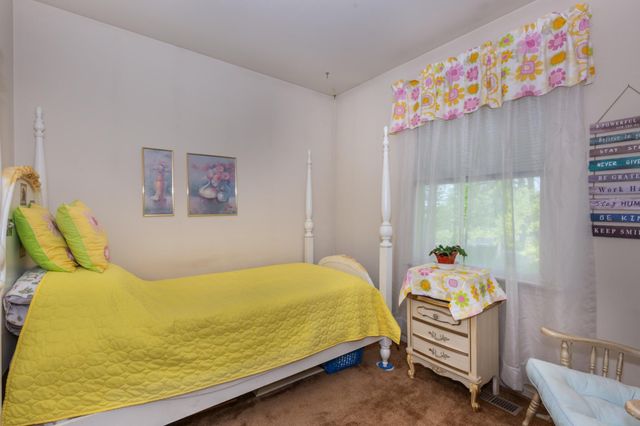 2014 RED RIVER RD, Sykesville, MD 21784