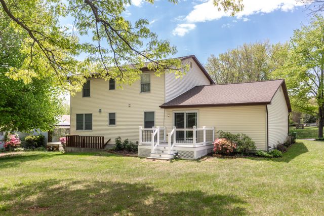 2014 RED RIVER RD, Sykesville, MD 21784