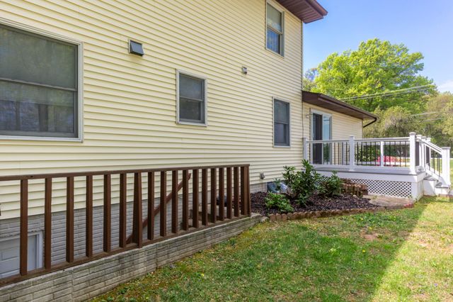 2014 RED RIVER RD, Sykesville, MD 21784