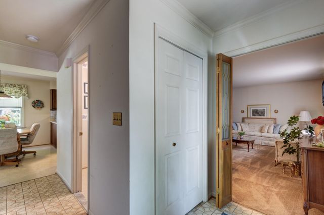 2014 RED RIVER RD, Sykesville, MD 21784