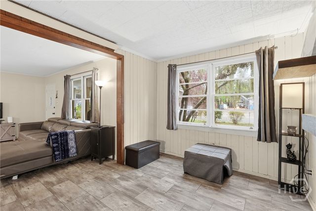 6 Lansing Avenue, Savannah, GA 31406