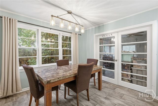 6 Lansing Avenue, Savannah, GA 31406