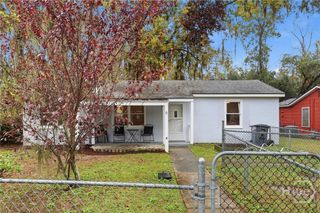 6 Lansing Avenue, Savannah, GA 31406