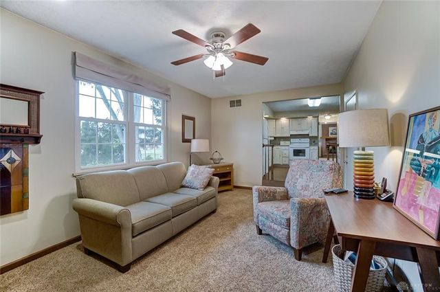 478 Robin Hood Lane, Troy, OH 45373