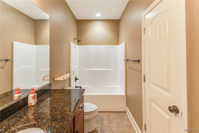 12546 Rock Pointe Way, Northport, AL 35475
