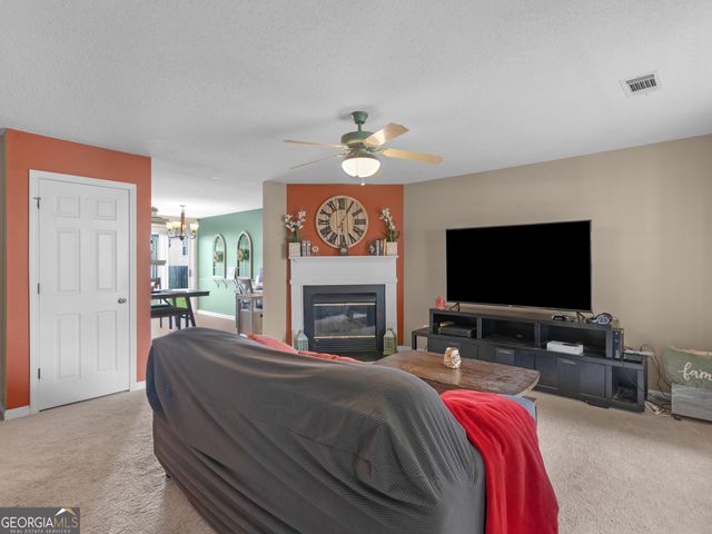 3370 Waggoner Place, Rex, GA 30273