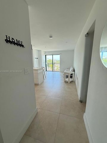 5785 SW 72nd Street 5785, South Miami, FL 33143