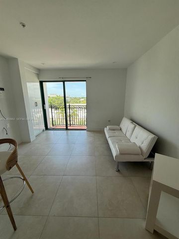 5785 SW 72nd Street 5785, South Miami, FL 33143