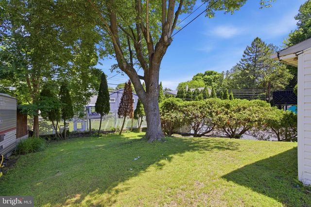 417 FOSTER DR, Springfield, PA 19064