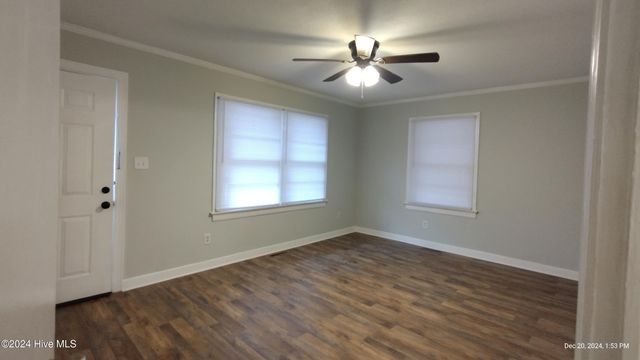 2704 Tryon Drive, Greenville, NC 27858
