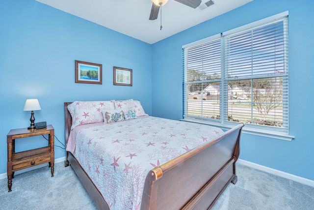 1037 Bridlewood Farms Parkway, Ridgeville, SC 29472