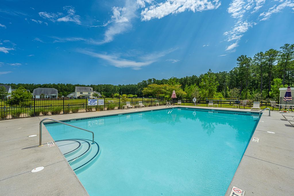 Image 42 of property listing at 1037 Bridlewood Farms Parkway, Ridgeville, SC 29472