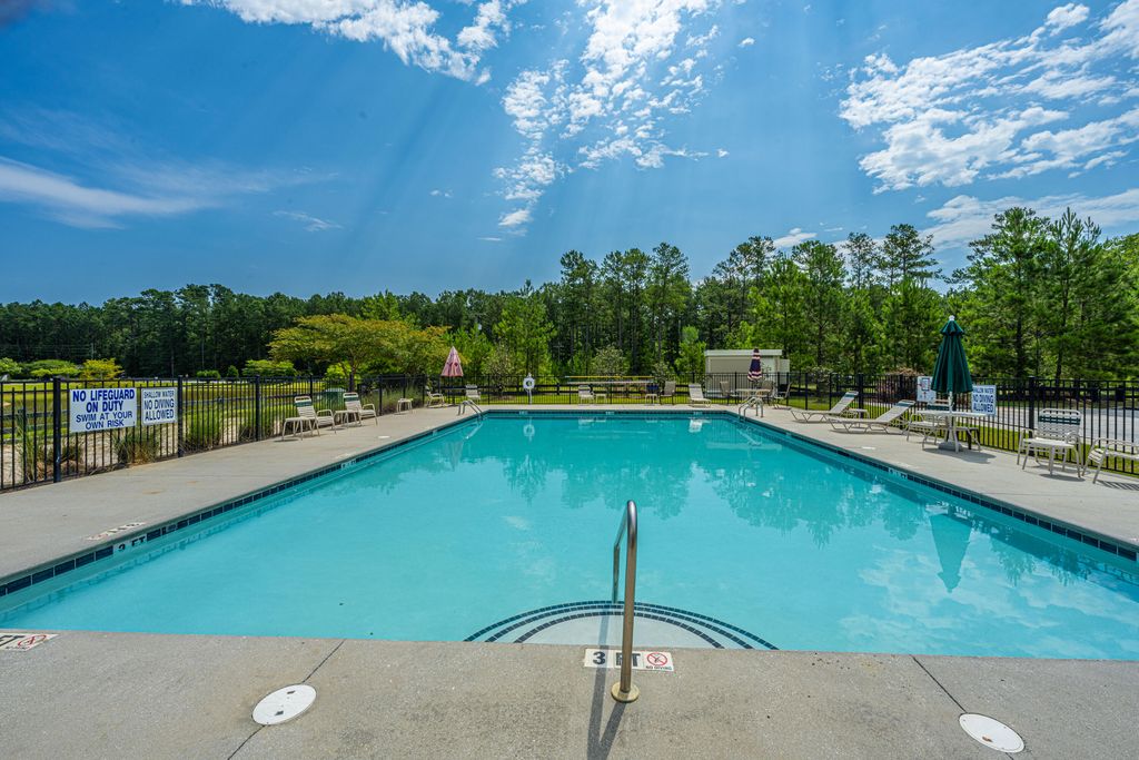 Image 43 of property listing at 1037 Bridlewood Farms Parkway, Ridgeville, SC 29472