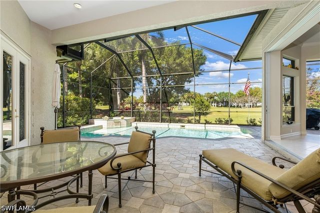 2501 Augusta DR, Naples, FL 34109