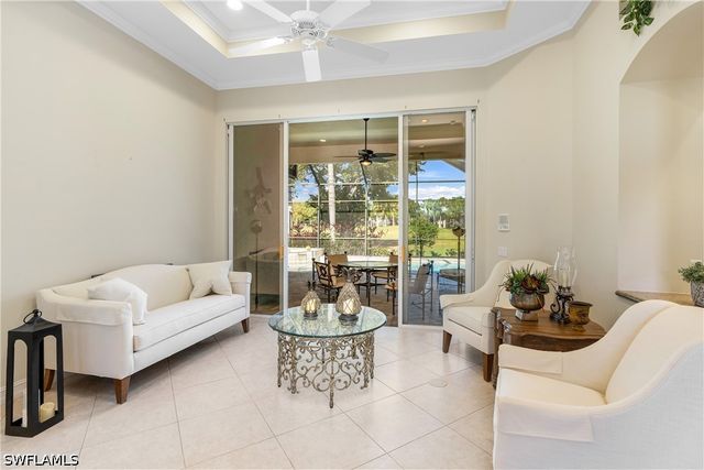 2501 Augusta DR, Naples, FL 34109