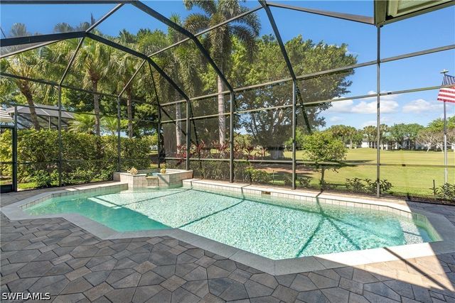 2501 Augusta DR, Naples, FL 34109