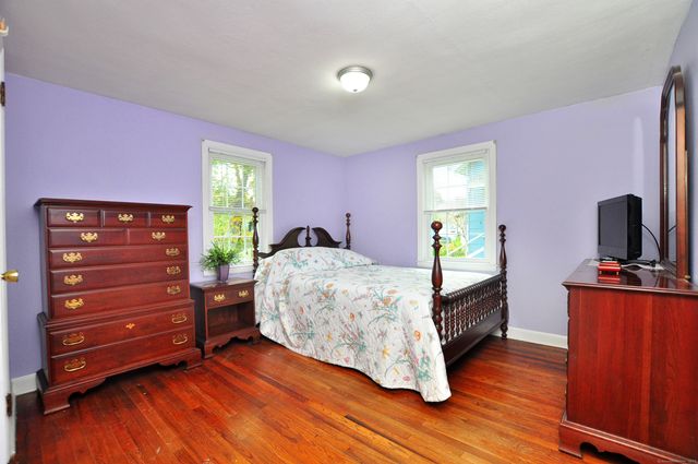 30 Lovell Avenue, Windsor, CT 06095